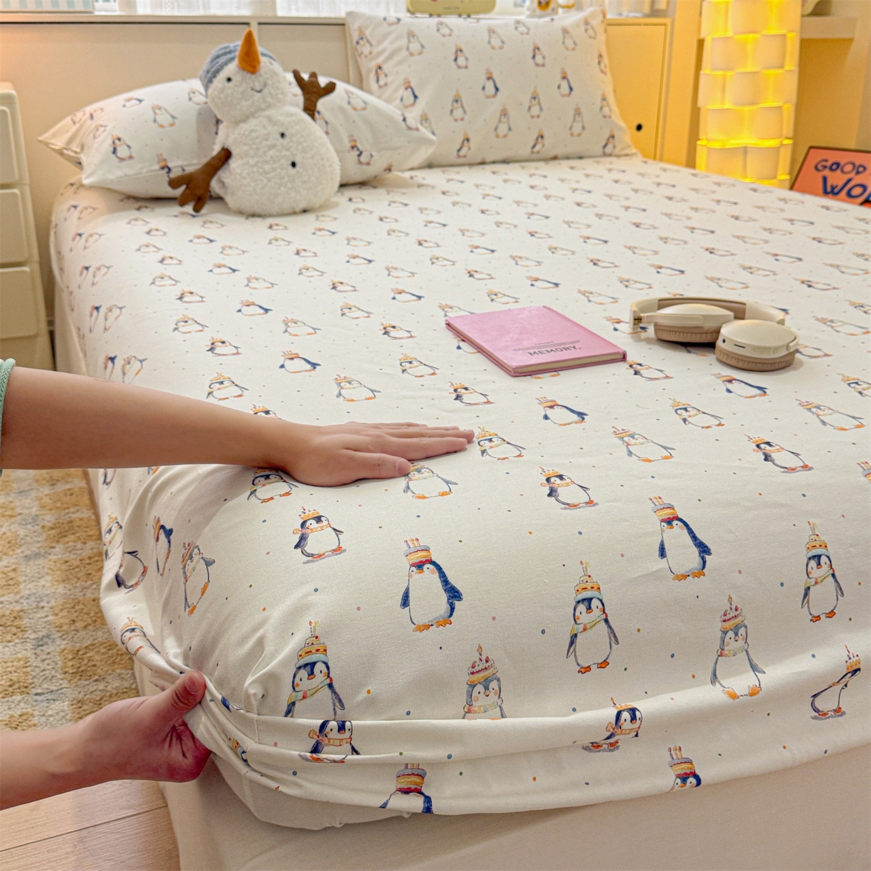 91家纺网 家纺一手货源 找家纺 名兮家居 2026春夏新款A类全棉纯棉老粗布床笠 床笠单件 帽帽企鹅