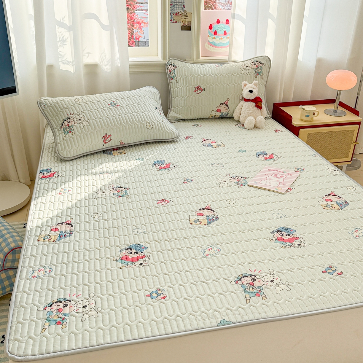 91家纺网 家纺一手货源 找家纺 慕尚家纺 2026新款乳胶凉席夏被空调被夏凉被套装组合 蜡笔小新