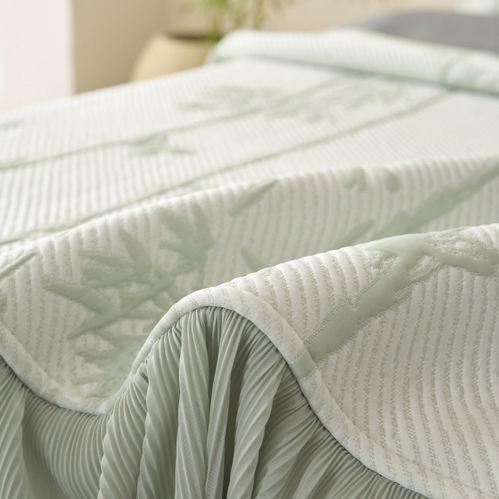 91家纺网 家纺一手货源 找家纺 （总）金绣美居 2026春夏新款PE高分子复合凉感席双面提床裙款凉席三件套-竹影