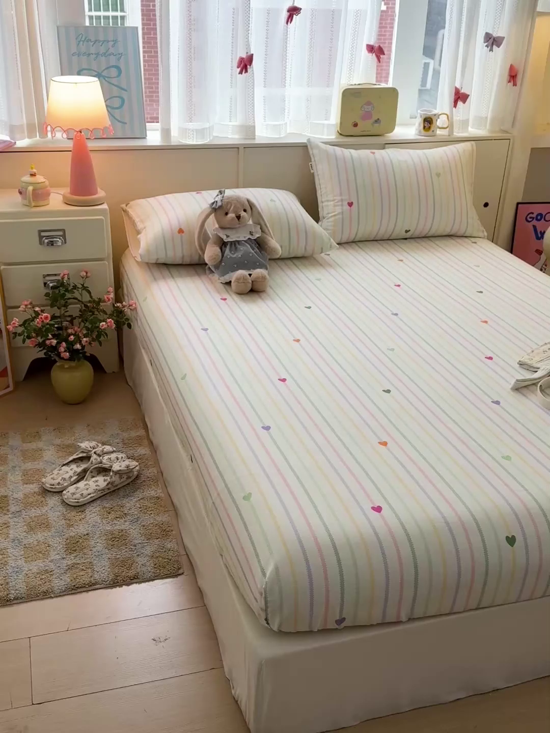 91家纺网 家纺一手货源 找家纺 名兮家居 2026春夏新款A类全棉纯棉老粗布床笠 床笠单件 竖条小爱心