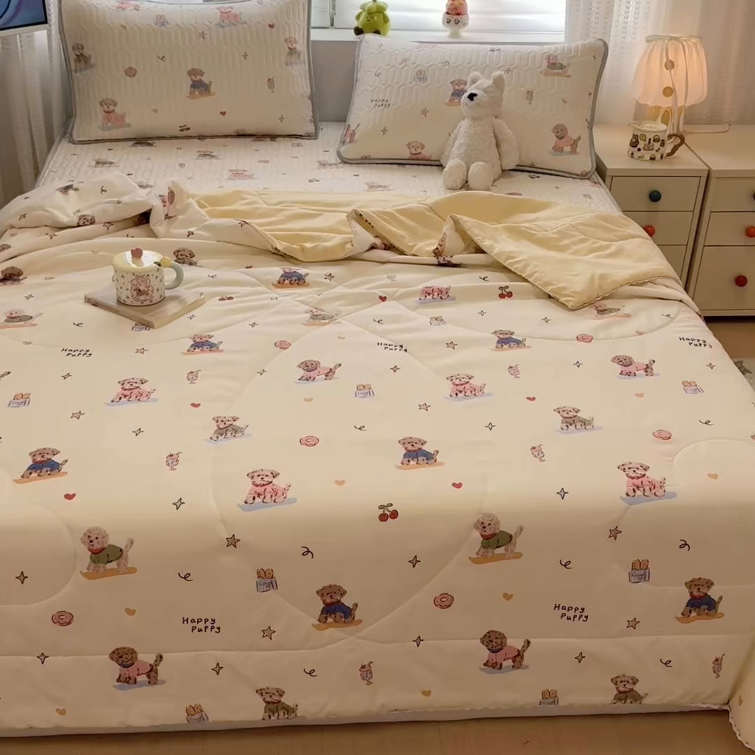 91家纺网 家纺一手货源 找家纺 慕尚家纺 2026新款乳胶凉席夏被空调被夏凉被套装组合 魔法小狗