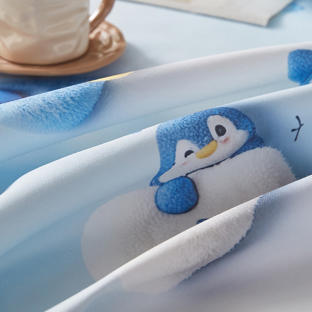 91家纺网 家纺一手货源 找家纺 奇丝雅 2026新款数码印花5D加厚老粗布床单单件双人家用特厚被单三件套学生宿舍床单凉席 星眠企鹅