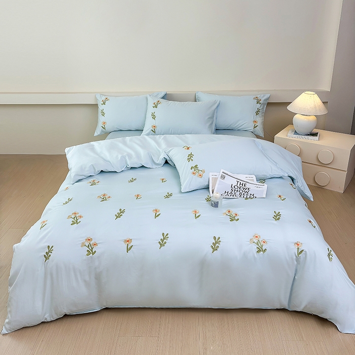 91家纺网 家纺一手货源 找家纺 合欢（原天一阁） 2026春夏新款50s双股长绒棉100支刺绣全棉纯棉四件套礼盒装 花颜-水军蓝