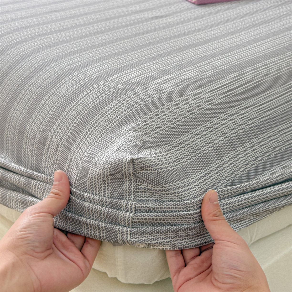 91家纺网 家纺一手货源 找家纺 名兮家居 2026春夏新款A类全棉纯棉老粗布床笠 床笠单件 条纹灰
