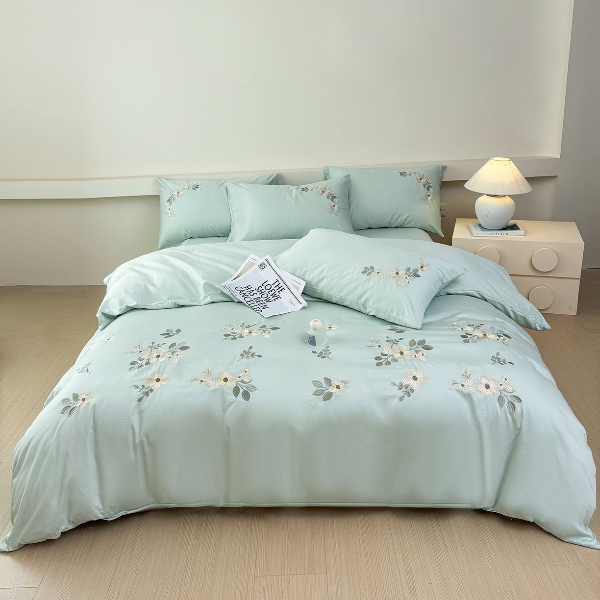 91家纺网 家纺一手货源 找家纺 合欢（原天一阁） 2026春夏新款50s双股长绒棉100支刺绣全棉纯棉四件套礼盒装 清欢-青柠绿