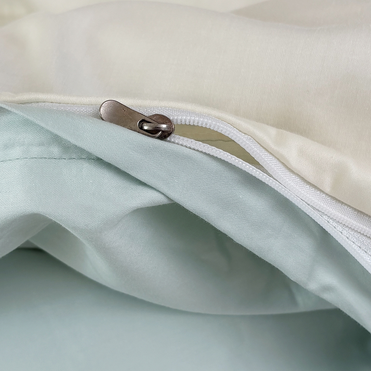 91家纺网 家纺一手货源 找家纺 合欢（原天一阁） 2026春夏新款50s双股长绒棉100支刺绣全棉纯棉四件套礼盒装 清欢-流苏白+蓝