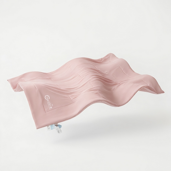 91家纺网 家纺一手货源 找家纺 蓝雀翎 2026新款凉感丝抗菌夏被 桔雾粉