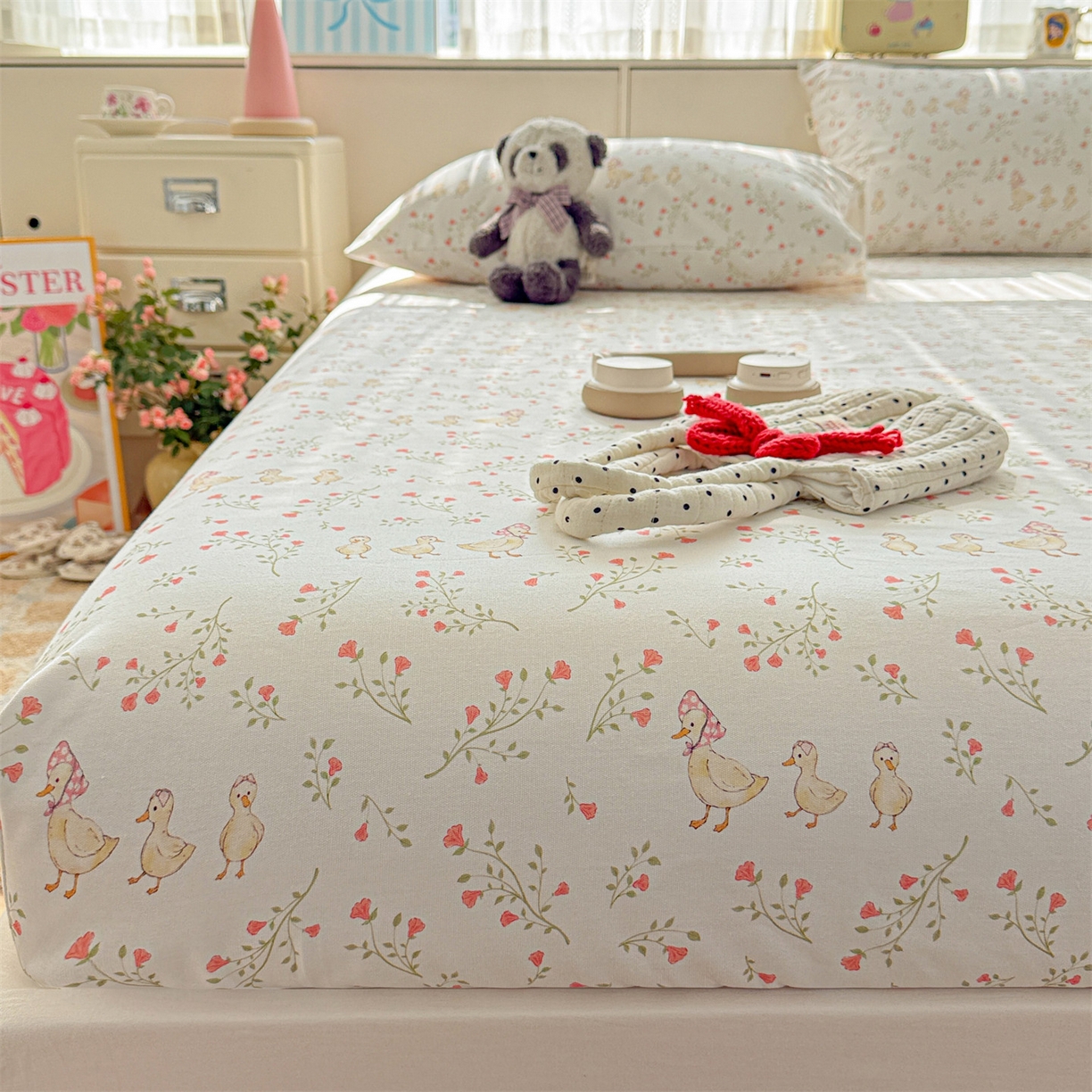 91家纺网 家纺一手货源 找家纺 名兮家居 2026春夏新款A类全棉纯棉老粗布床笠 床笠单件 鸭鸭春游