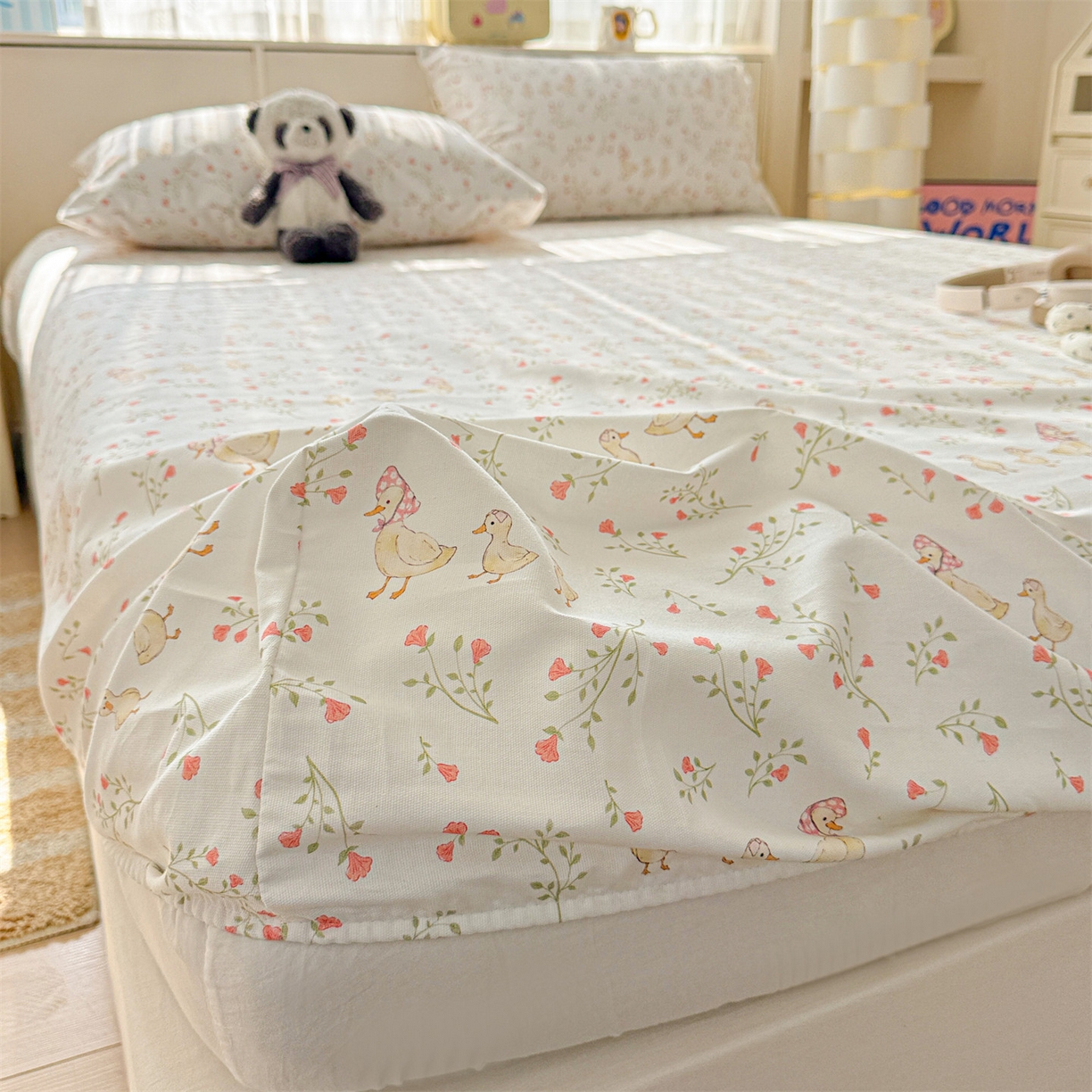 91家纺网 家纺一手货源 找家纺 名兮家居 2026春夏新款A类全棉纯棉老粗布床笠 床笠单件 鸭鸭春游