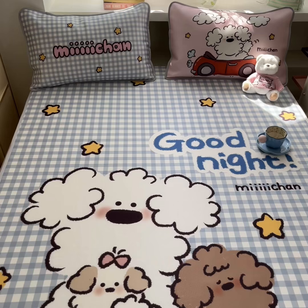 91家纺网 家纺一手货源 找家纺 桃子家居 2026新款正版授权miiiiichan大版数码印花1200D凉席三件套平铺床笠 冰感席miiiiichan-俏皮小狗