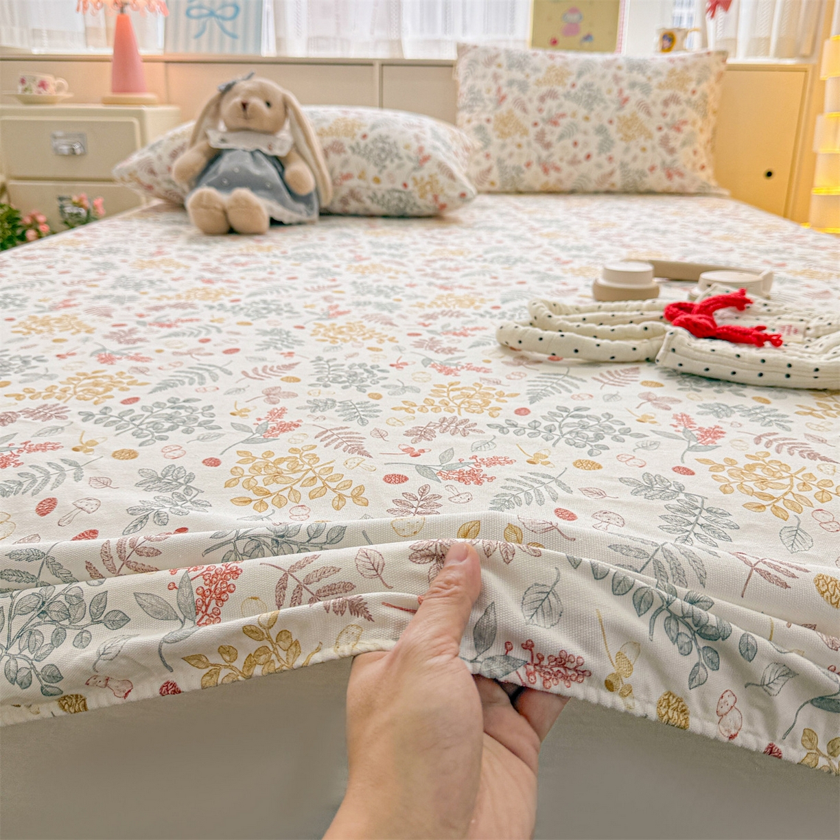 91家纺网 家纺一手货源 找家纺 名兮家居 2026春夏新款A类全棉纯棉老粗布床笠 床笠单件 叶语红果