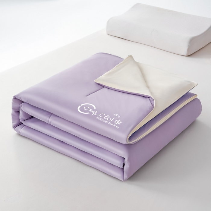 91家纺网 家纺一手货源 找家纺 蓝雀翎 2026新款凉感丝抗菌夏被 柔云紫