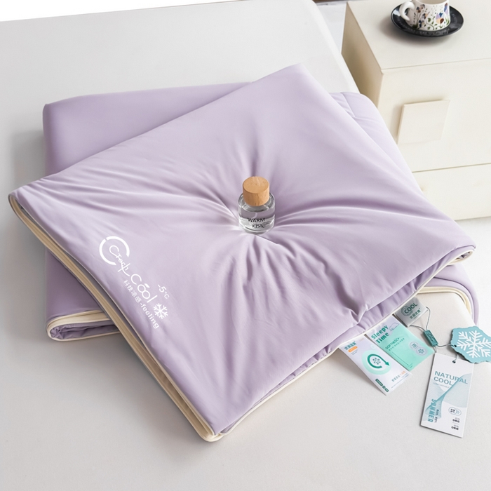 91家纺网 家纺一手货源 找家纺 蓝雀翎 2026新款凉感丝抗菌夏被 柔云紫