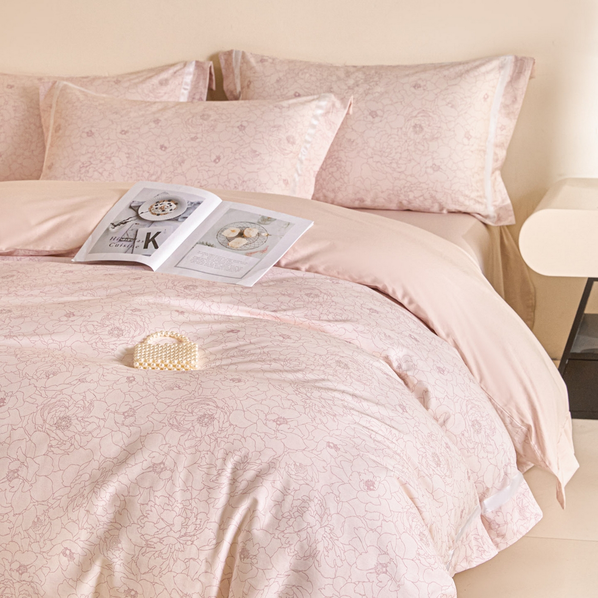 91家纺网 家纺一手货源 找家纺 新方向 【控价 提供买家秀】2026新款数码印花50s双股全棉贡缎长绒棉四件套-约定 约定-蔷薇粉