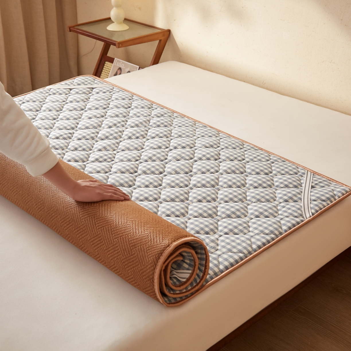 91家纺网 家纺一手货源 找家纺 缦吉 2026新款藤席冰藤凉席多功能床垫榻榻米床护垫床褥双人加厚垫 饼干花