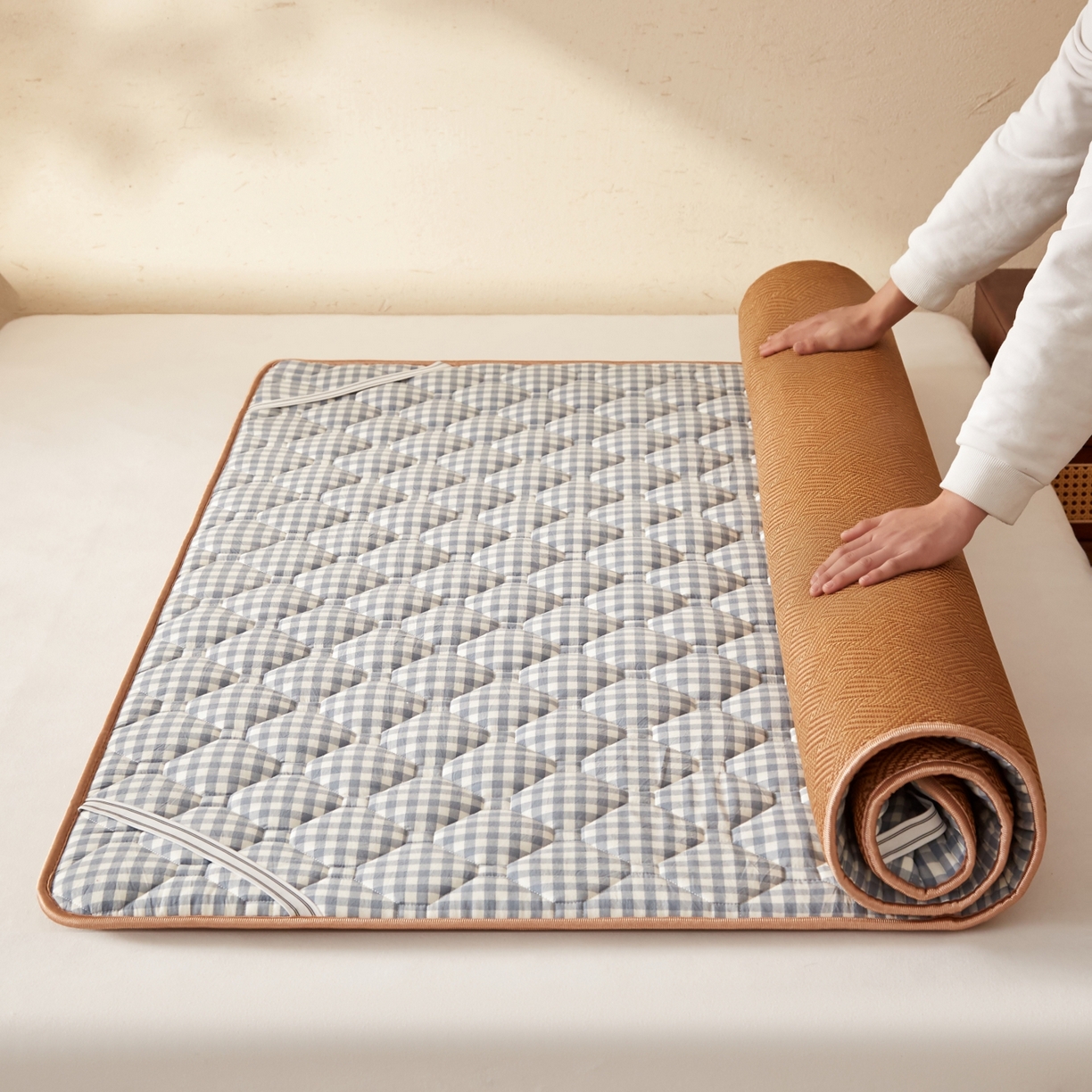 91家纺网 家纺一手货源 找家纺 缦吉 2026新款藤席冰藤凉席多功能床垫榻榻米床护垫床褥双人加厚垫 饼干花