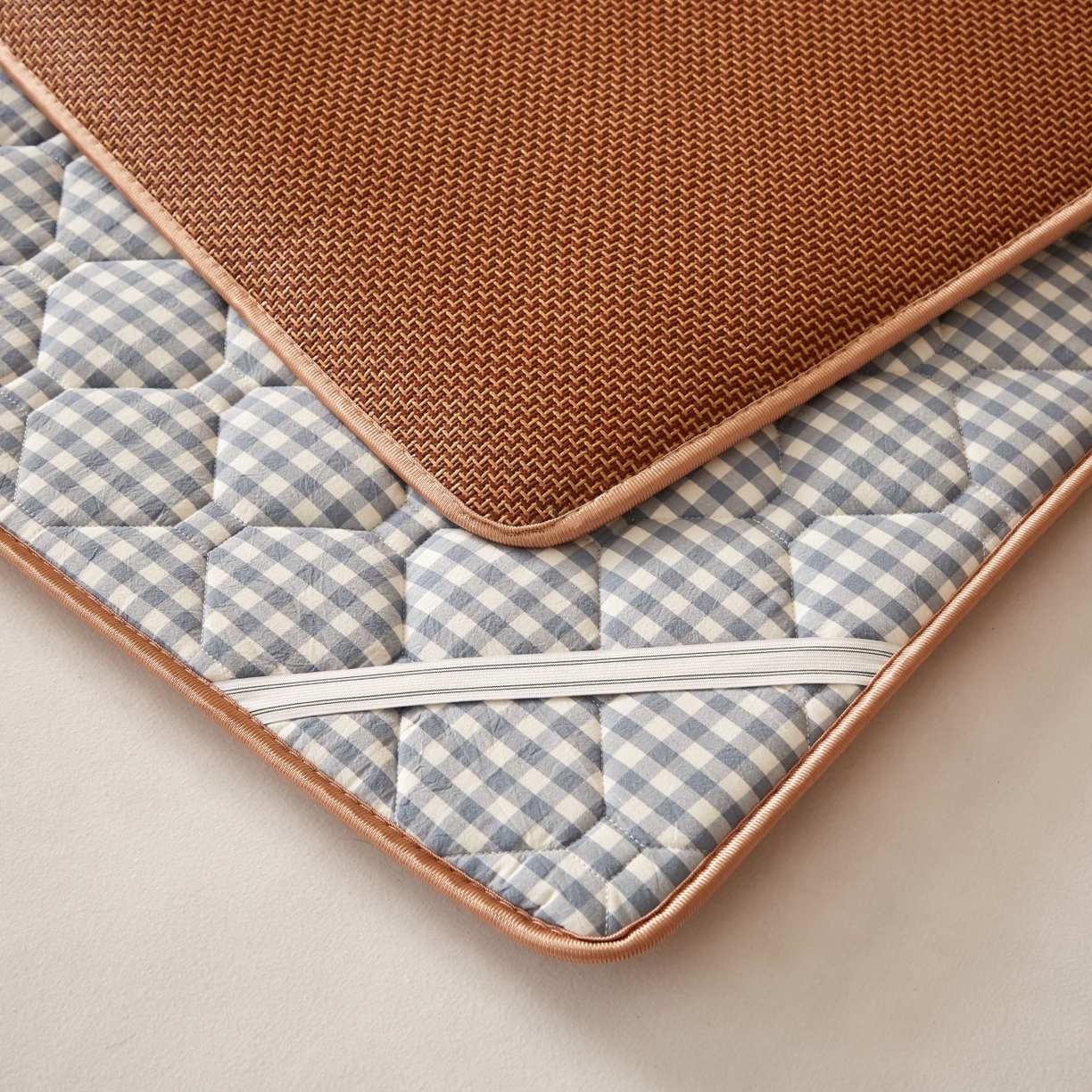 91家纺网 家纺一手货源 找家纺 缦吉 2026新款藤席冰藤凉席多功能床垫榻榻米床护垫床褥双人加厚垫 步步高