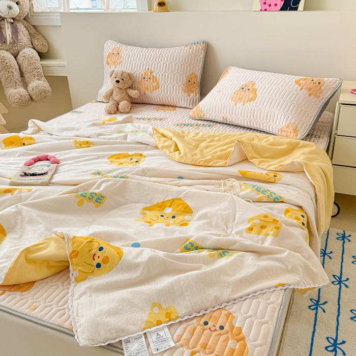 91家纺网 家纺一手货源 找家纺 慕尚家纺 2026新款乳胶凉席夏被空调被夏凉被套装组合 芝士饼干