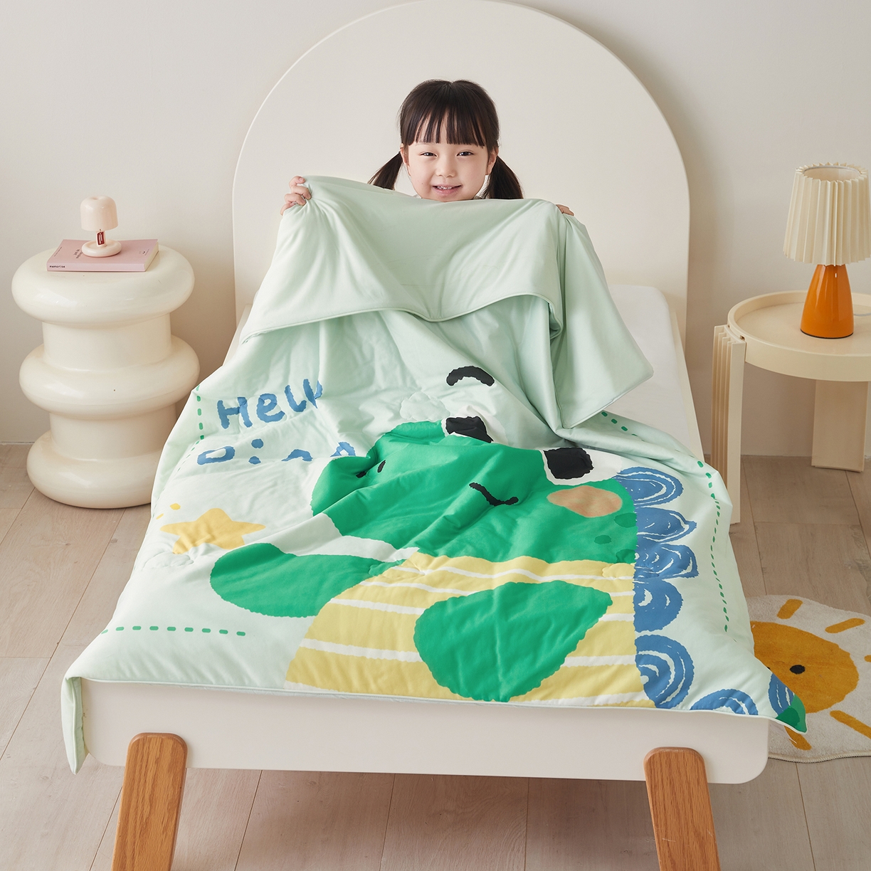 91家纺网 家纺一手货源 找家纺 荷马之梦 2026新款凉凉萌宠—原创卡通针织凉感山茶蚕丝儿童双感夏被夏凉被空调被 恐龙哈尔