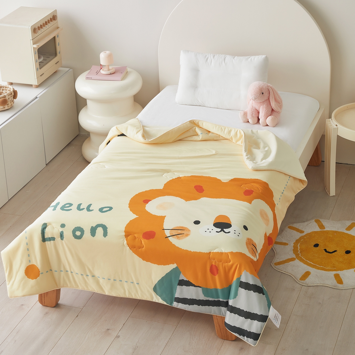 91家纺网 家纺一手货源 找家纺 荷马之梦 2026新款凉凉萌宠—原创卡通针织凉感山茶蚕丝儿童双感夏被夏凉被空调被 小狮子王