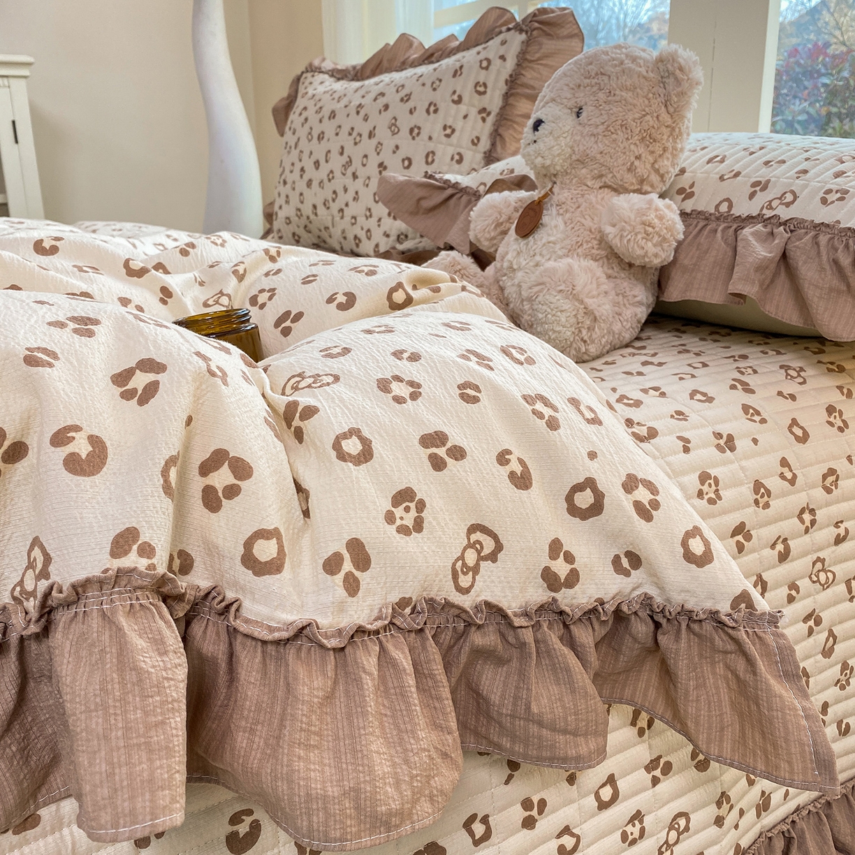 91家纺网 家纺一手货源 找家纺 眠势力 2026新款韩版双层纱花边被套云感皱皱纱被罩带花边 金蝶逐影