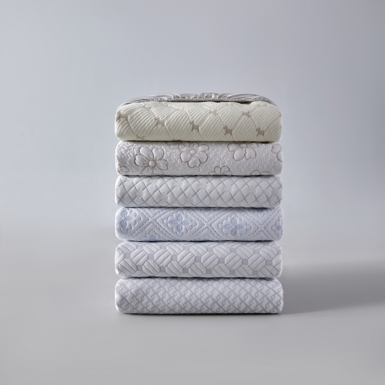 91家纺网 家纺一手货源 找家纺 满座家居 2026新款乙纶高冰凉感高分子PE凉席床笠款冰丝席三件套 组合图仅供展示-不可下单