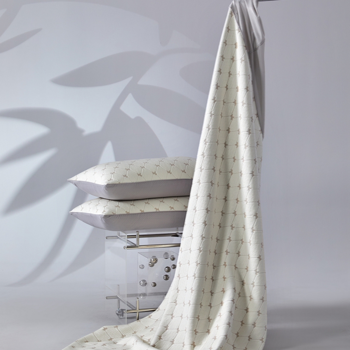 91家纺网 家纺一手货源 找家纺 满座家居 2026新款乙纶高冰凉感高分子PE凉席床笠款冰丝席三件套 锦驭