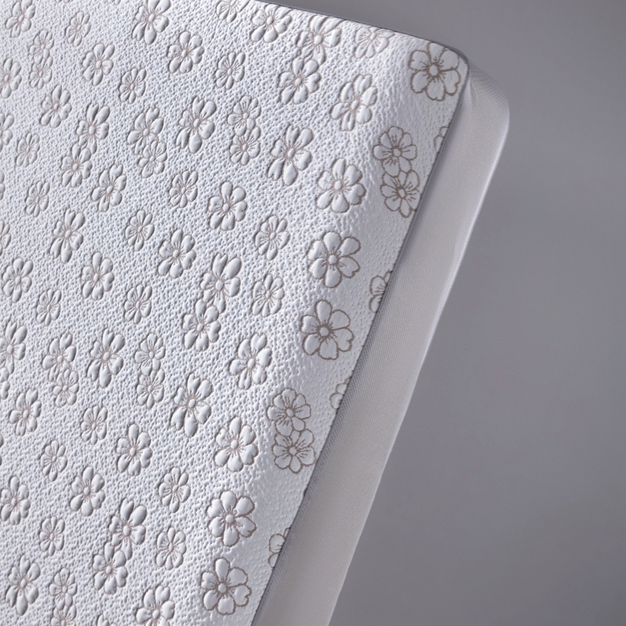 91家纺网 家纺一手货源 找家纺 满座家居 2026新款乙纶高冰凉感高分子PE凉席床笠款冰丝席三件套 朝禾