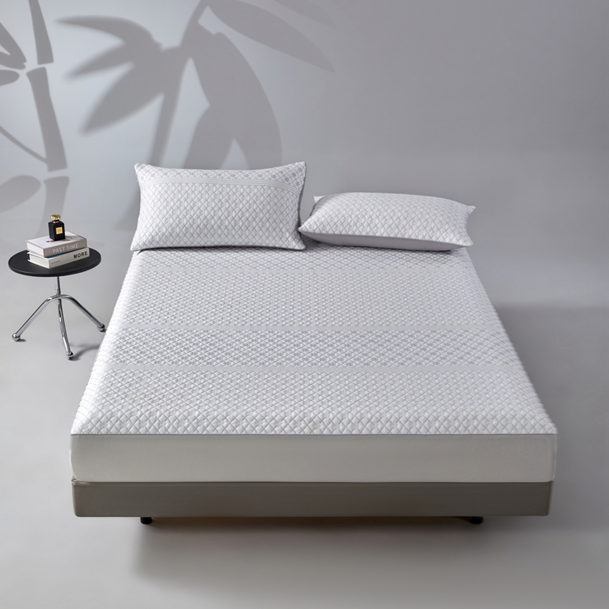 91家纺网 家纺一手货源 找家纺 满座家居 2026新款乙纶高冰凉感高分子PE凉席床笠款冰丝席三件套 铂雅