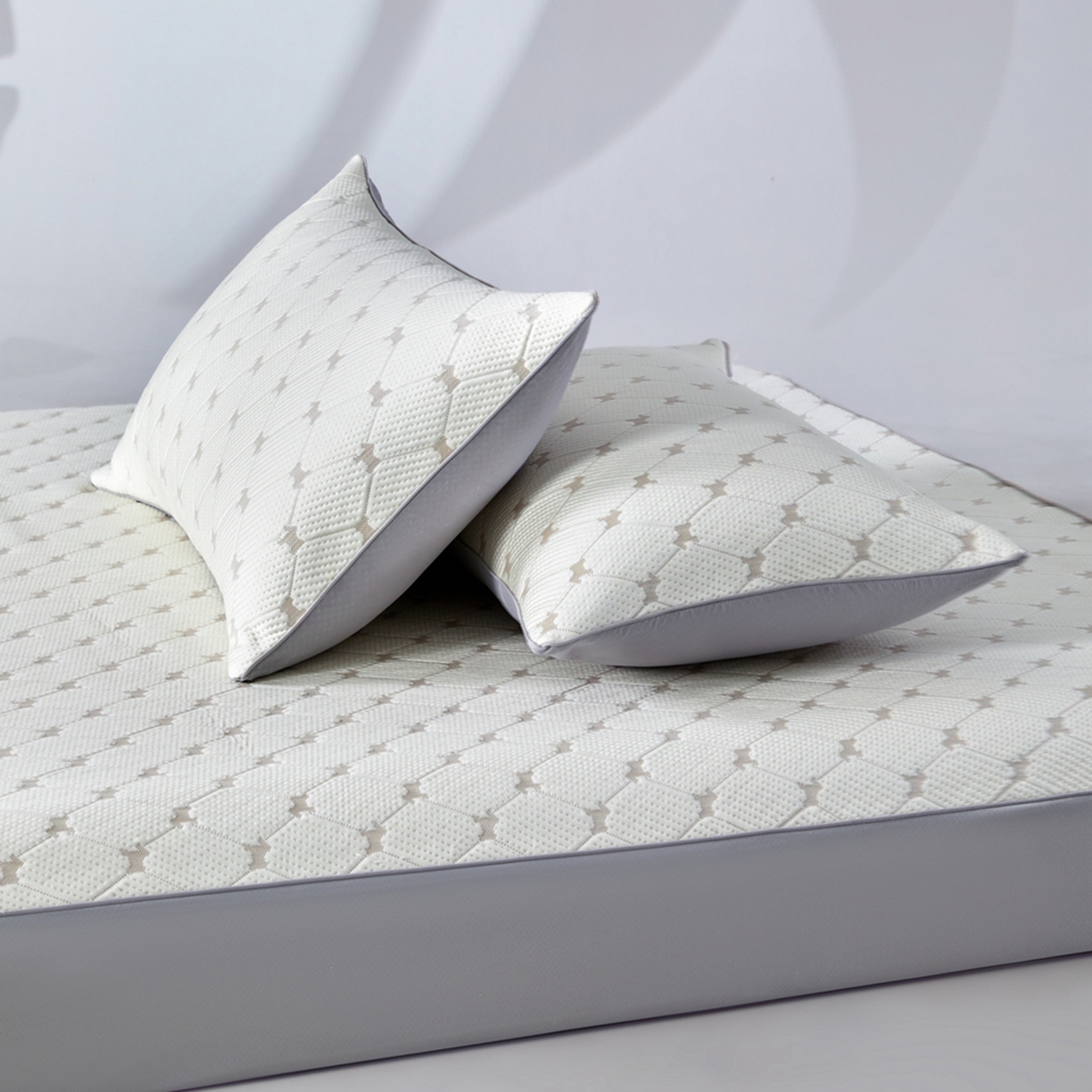 91家纺网 家纺一手货源 找家纺 满座家居 2026新款乙纶高冰凉感高分子PE凉席床笠款冰丝席三件套 锦驭