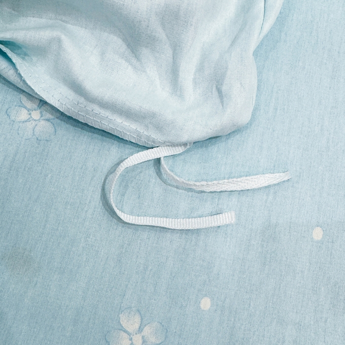 91家纺网 家纺一手货源 找家纺 红日子纺织品 2026新款13070全棉纯棉数码印花大版印花四件套 幸福加马-蓝