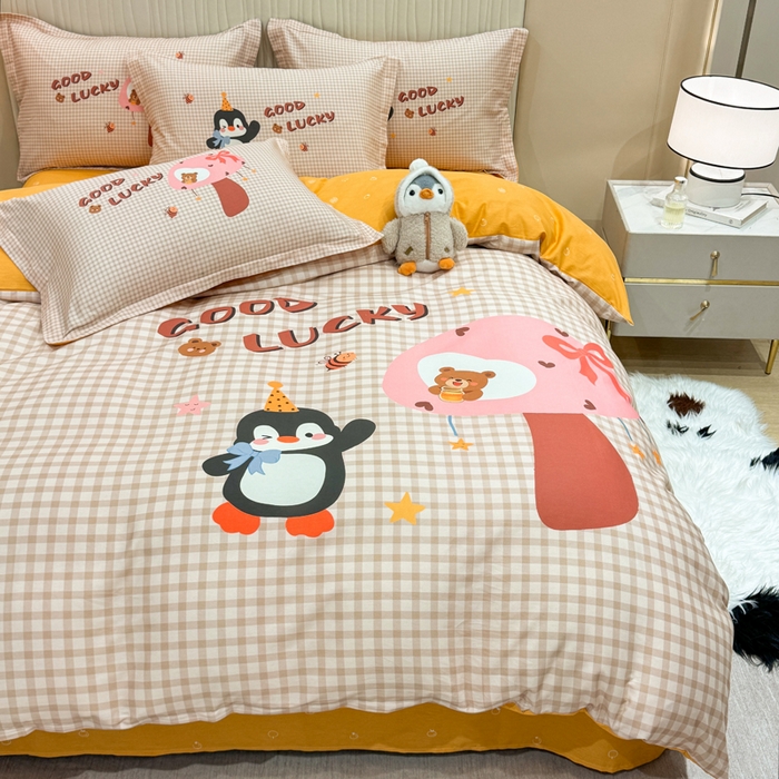 91家纺网 家纺一手货源 找家纺 红日子纺织品 2026新款13070全棉纯棉数码印花大版印花四件套 幸运蓝格-桔