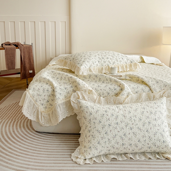 91家纺网 家纺一手货源 找家纺 羽爱家纺 2026新款全棉水洗韩版花边床盖四件套 安然花语