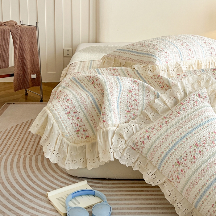 91家纺网 家纺一手货源 找家纺 羽爱家纺 2026新款全棉水洗韩版花边床盖四件套 步步生莲