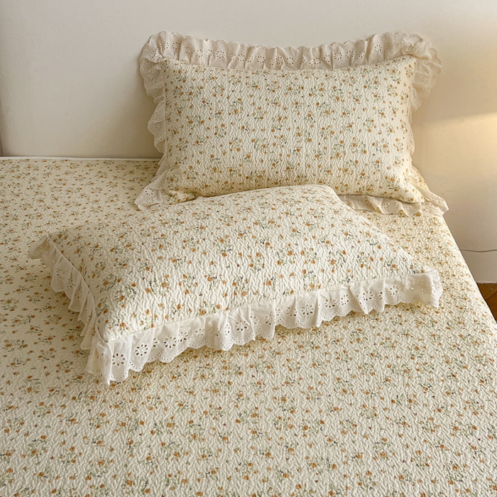 91家纺网 家纺一手货源 找家纺 羽爱家纺 2026新款全棉水洗韩版花边床盖四件套 丛林花田