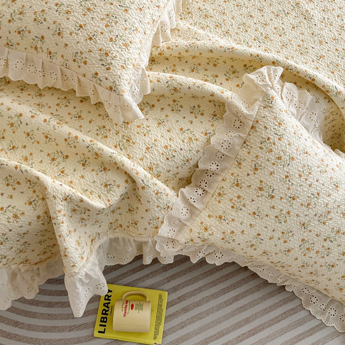 91家纺网 家纺一手货源 找家纺 羽爱家纺 2026新款全棉水洗韩版花边床盖四件套 丛林花田