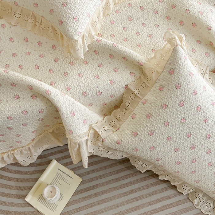 91家纺网 家纺一手货源 找家纺 羽爱家纺 2026新款全棉水洗韩版花边床盖四件套 海盐繁花