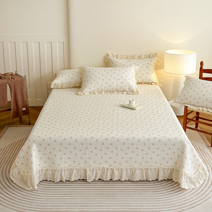 91家纺网 家纺一手货源 找家纺 羽爱家纺 2026新款全棉水洗韩版花边床盖四件套 海盐繁花