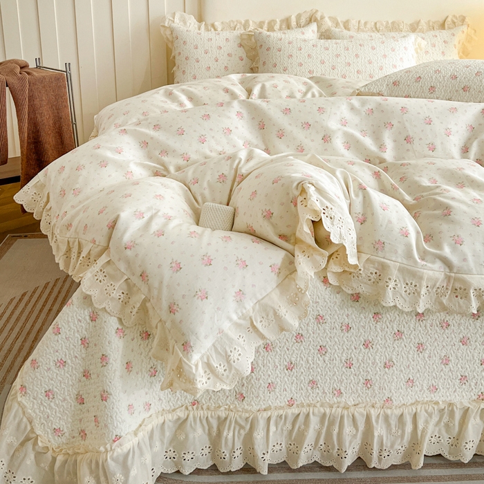 91家纺网 家纺一手货源 找家纺 羽爱家纺 2026新款全棉水洗韩版花边床盖四件套 海盐繁花