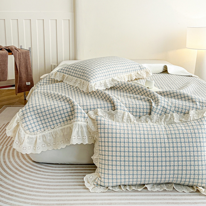 91家纺网 家纺一手货源 找家纺 羽爱家纺 2026新款全棉水洗韩版花边床盖四件套 花间春彩