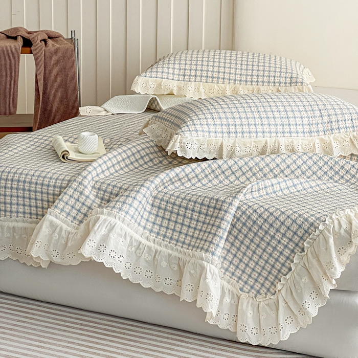 91家纺网 家纺一手货源 找家纺 羽爱家纺 2026新款全棉水洗韩版花边床盖四件套 花间春彩