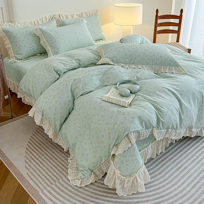 91家纺网 家纺一手货源 找家纺 羽爱家纺 2026新款全棉水洗韩版花边床盖四件套 花香四溢