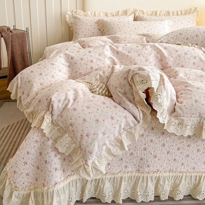 91家纺网 家纺一手货源 找家纺 羽爱家纺 2026新款全棉水洗韩版花边床盖四件套 花茵淡