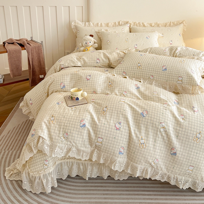 91家纺网 家纺一手货源 找家纺 羽爱家纺 2026新款全棉水洗韩版花边床盖四件套 甜糯熊熊
