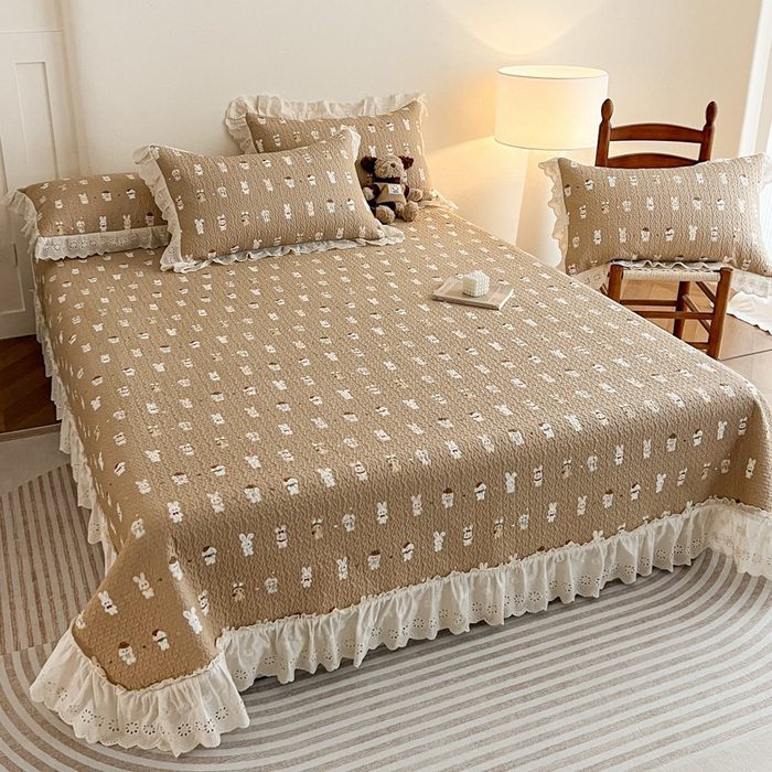 91家纺网 家纺一手货源 找家纺 羽爱家纺 2026新款全棉水洗韩版花边床盖四件套 小兔叽