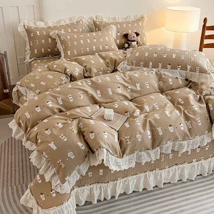 91家纺网 家纺一手货源 找家纺 羽爱家纺 2026新款全棉水洗韩版花边床盖四件套 小兔叽