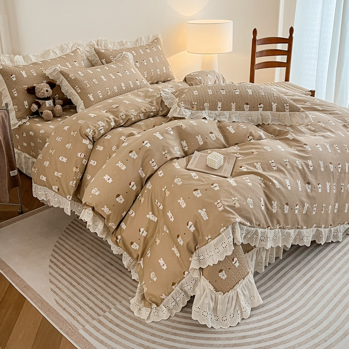 91家纺网 家纺一手货源 找家纺 羽爱家纺 2026新款全棉水洗韩版花边床盖四件套 小兔叽