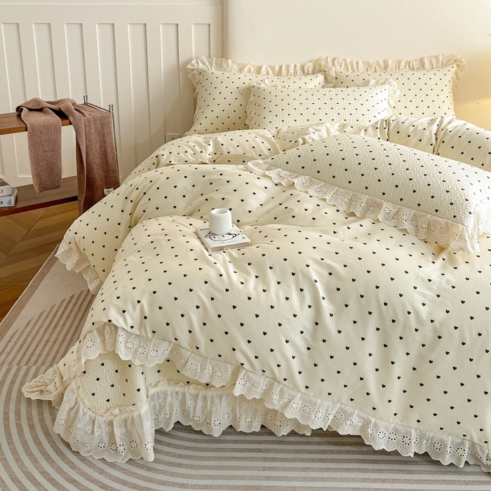 91家纺网 家纺一手货源 找家纺 羽爱家纺 2026新款全棉水洗韩版花边床盖四件套 心印柔