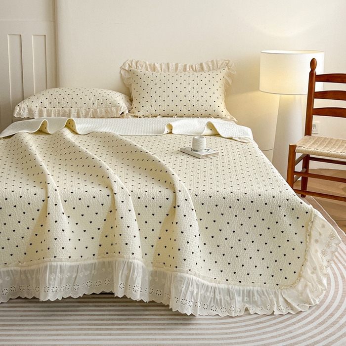 91家纺网 家纺一手货源 找家纺 羽爱家纺 2026新款全棉水洗韩版花边床盖四件套 心印柔