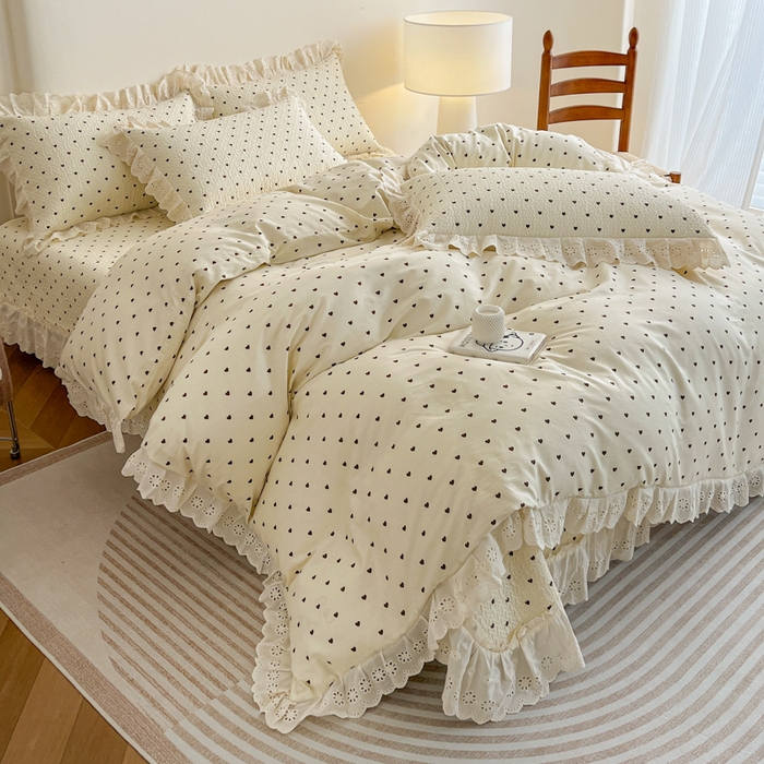91家纺网 家纺一手货源 找家纺 羽爱家纺 2026新款全棉水洗韩版花边床盖四件套 心印柔